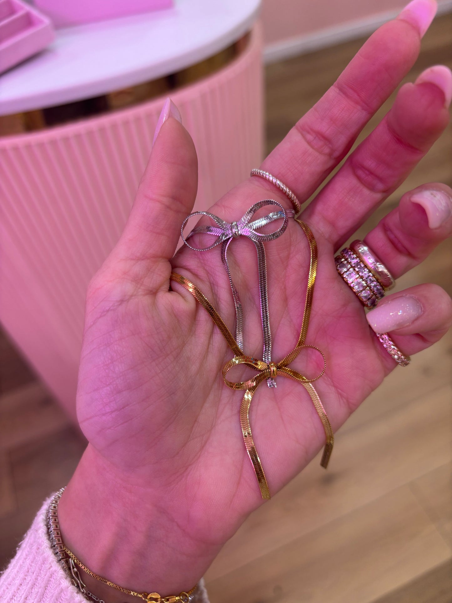 Collana Fiocchetto